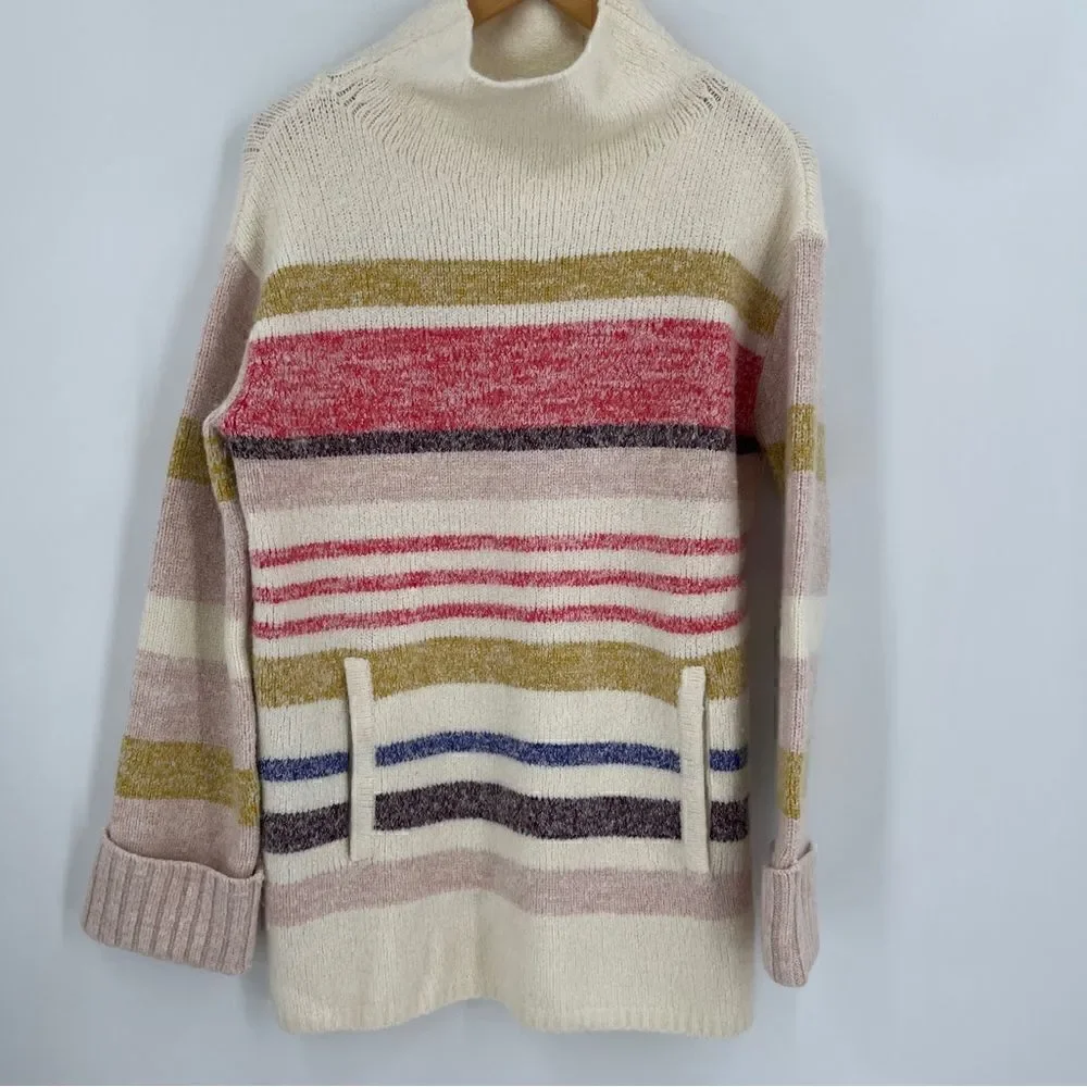 Anthropologie Elana Tunic Sweater